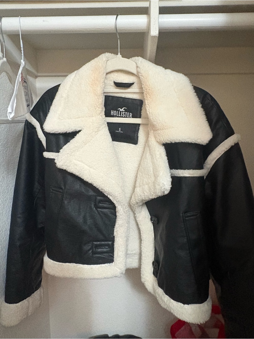 Hollister Women's Black Faux Leather Shearling Jacket - Cream Trim